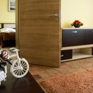 Avans APARTAMENT